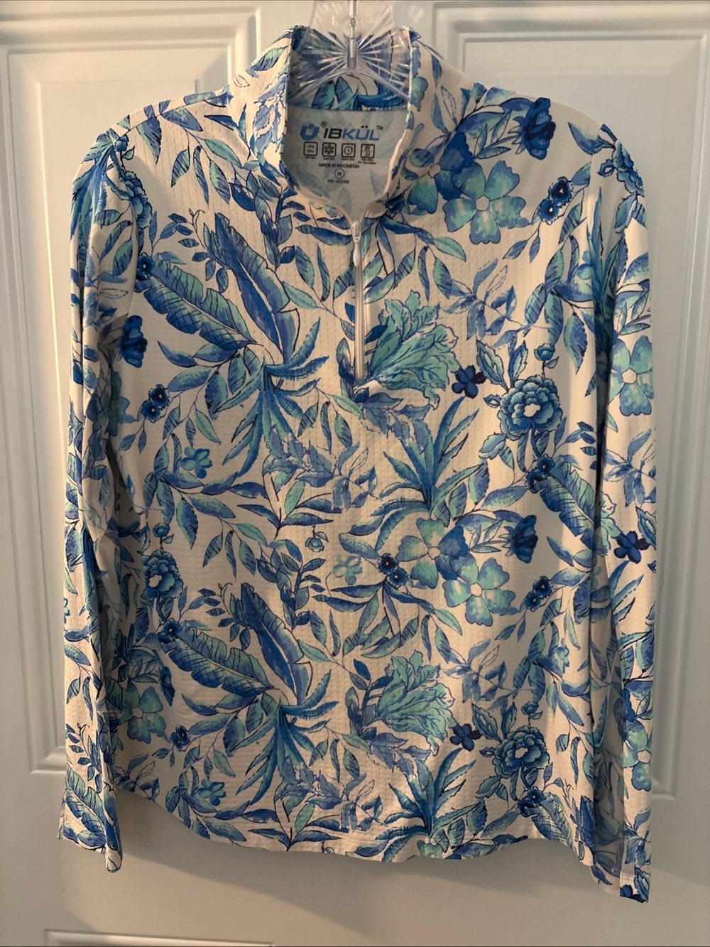 IBKUL Women’s Blue & White Floral Quarter-Zip Pullover Shirt
